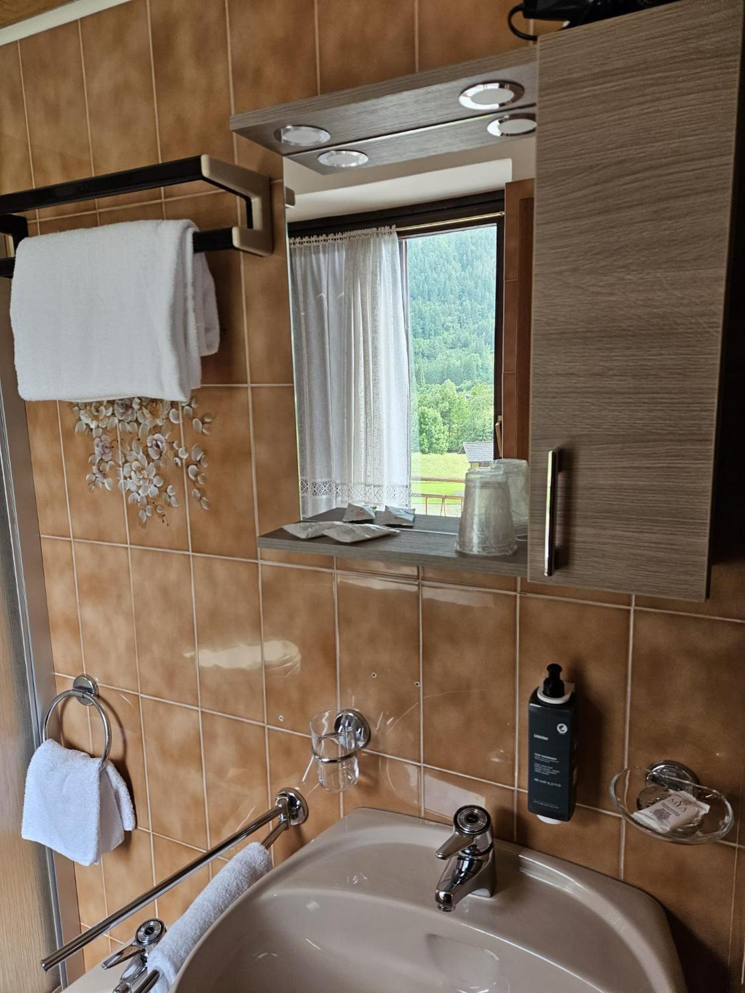 Hotel Miravalle Imer Экстерьер фото