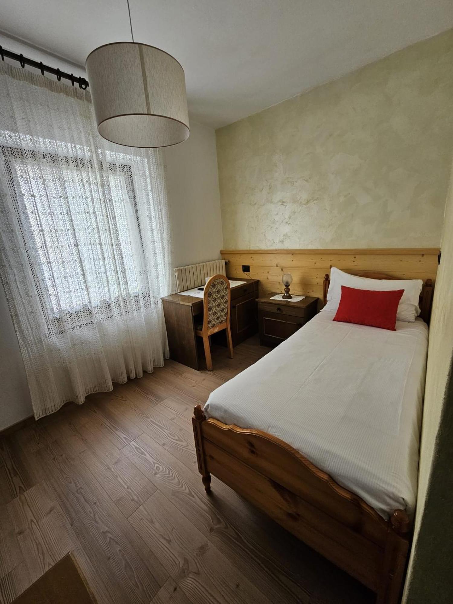 Hotel Miravalle Imer Экстерьер фото